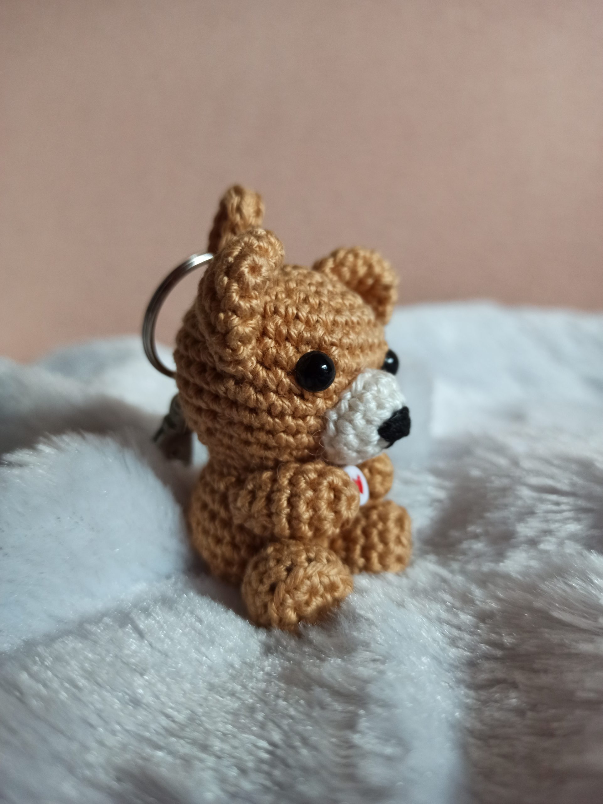 Teddy-Anhänger mit Herz – Bild 4